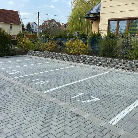 Vaszary Secret Nest *