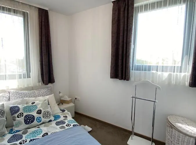 Vaszary Secret Nest *