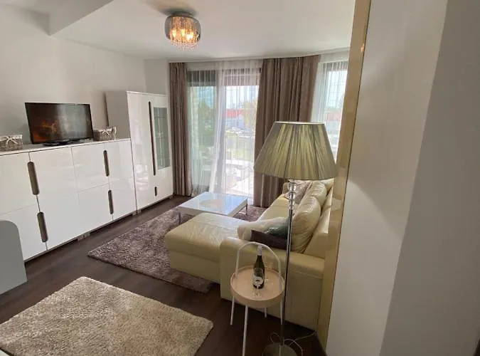 Vaszary Secret Nest *